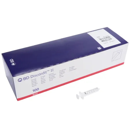 Strzykawka 5ml mimośrodowa końcówka Luer op. 100 szt. / G0412 / BD